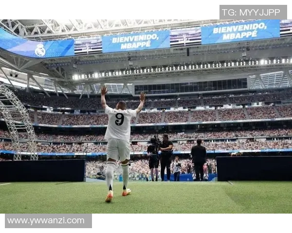 西甲激战：里昂逆转切尔西补时绝杀全场沸腾精彩集锦回顾