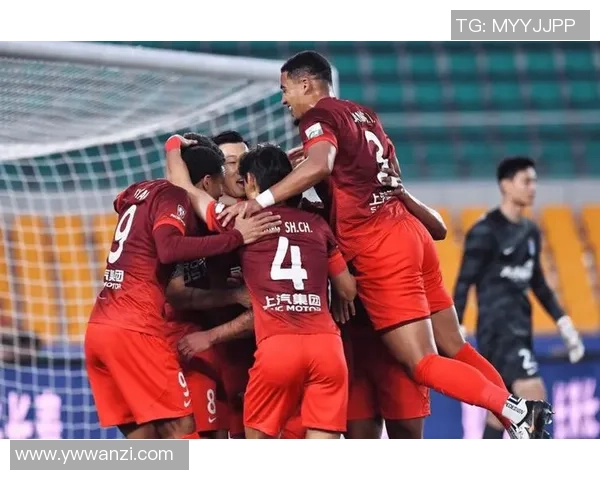 中超激战拜仁大胜多特蒙德红牌事件引发全场热议与争议