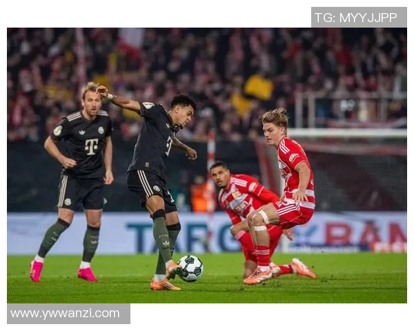 国王杯激战巴黎圣日耳曼6-2逆转拜仁点球争议引发全场热议