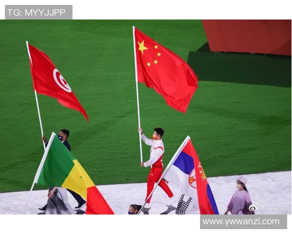 姚明低头瞬间的gif展现了他的谦逊与内敛风范引发网友热议