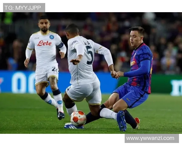 欧联杯惊现冷门巴萨与那不勒斯激战成平局补时进球引发全场狂欢