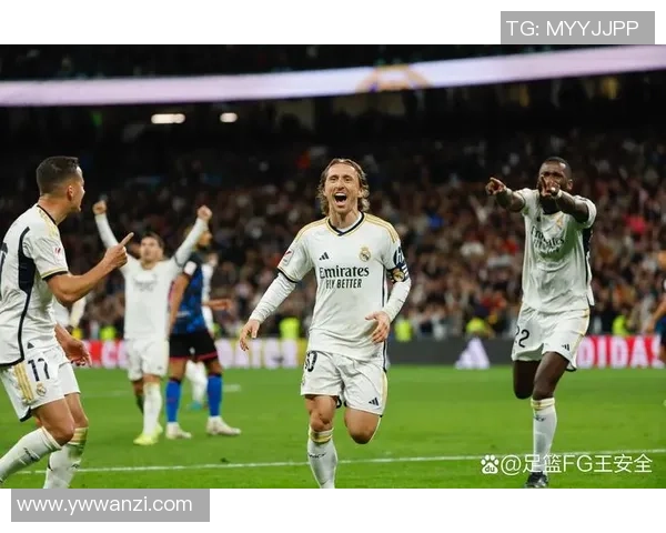 西甲精彩对决皇马狂胜拜仁6-2补时进球点燃全场激情