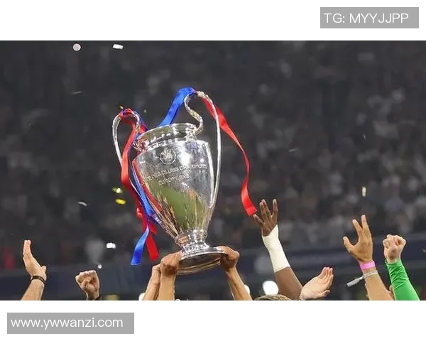 国米友谊赛大胜巴黎圣日耳曼绝杀时刻引发全场狂欢 国米友谊赛大胜巴黎圣日耳曼绝杀时刻引发全场狂欢