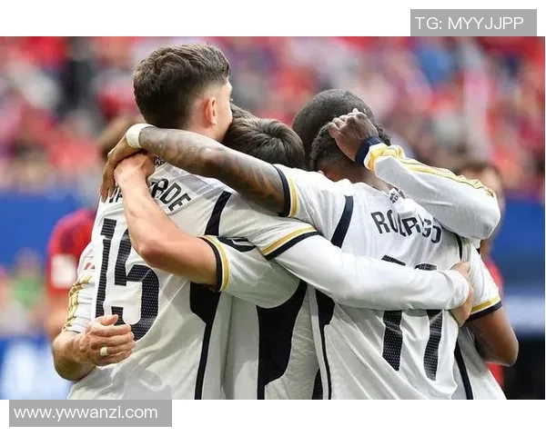 中超精彩对决皇马与那不勒斯激战成和帽子戏法瞬间引爆全场盛况回顾