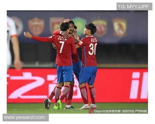 中超热刺与AC米兰激战成平局焦点分析引发全场热议 中超热刺与AC米兰激战成平局焦点分析引发全场热议