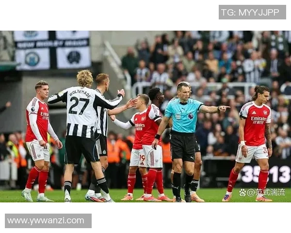 阿森纳狂胜多特蒙德四球大捷神扑引发全场热议与争议判罚 阿森纳狂胜多特蒙德四球大捷神扑引发全场热议与争议判罚