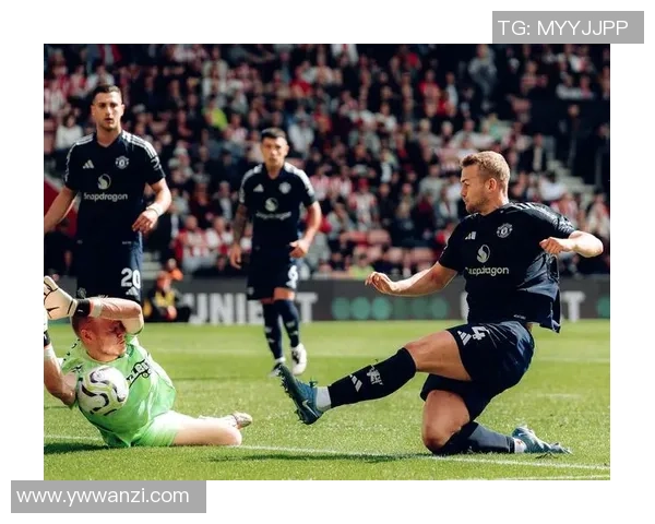 英超焦点战波尔图与本菲卡激战成平局红牌事件引发全场热议 英超焦点战波尔图与本菲卡激战成平局红牌事件引发全场热议